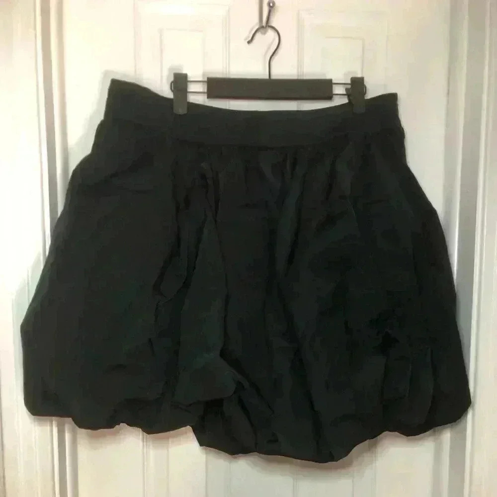 Black Pleated Taffeta Mini Bubble Skirt size 6 NWOT - Picture 12 of 14